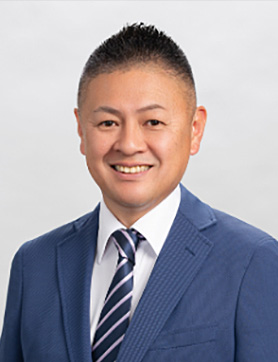 向 和人
